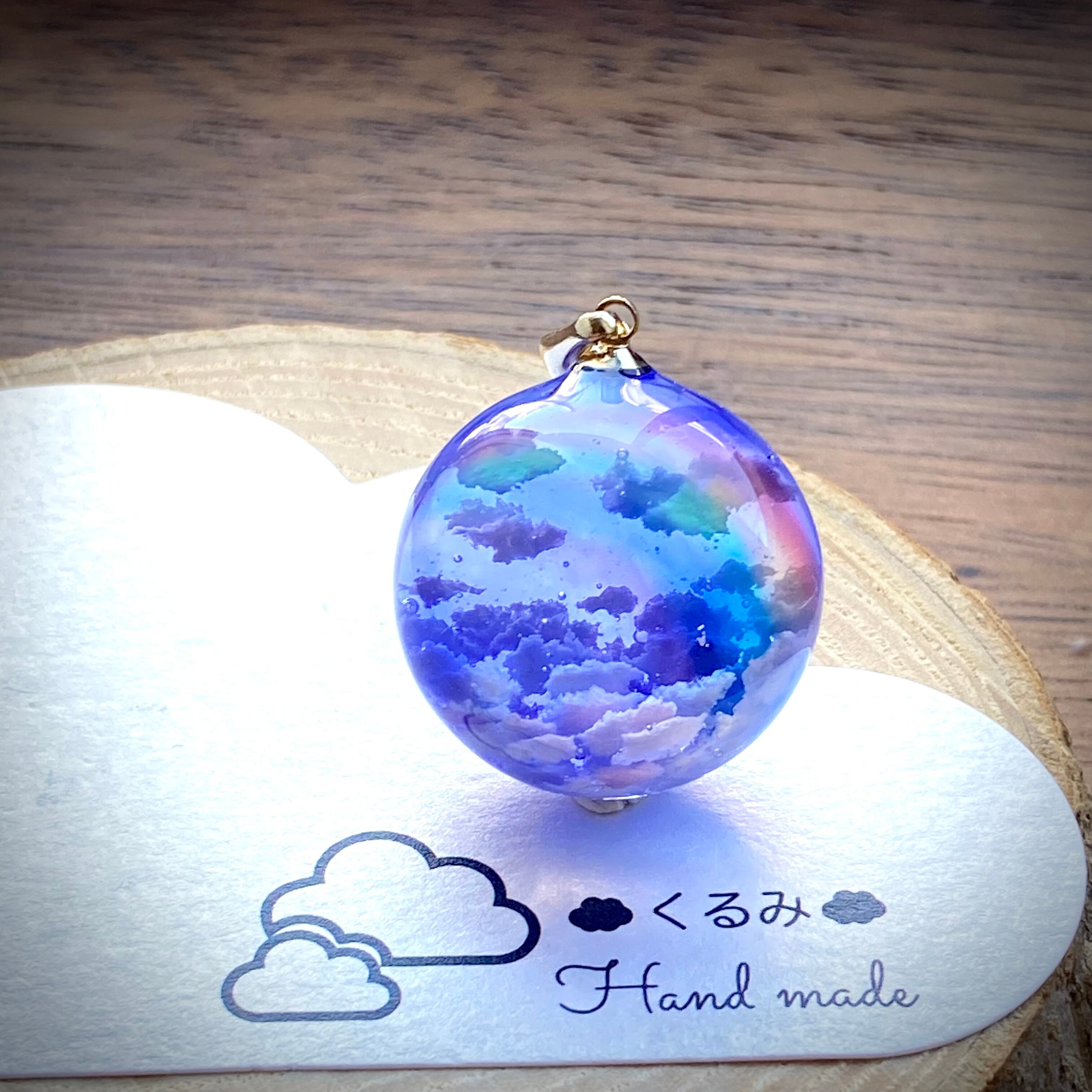 半球の雲レジン 夕暮れ空にかかる虹 バチカン付 C