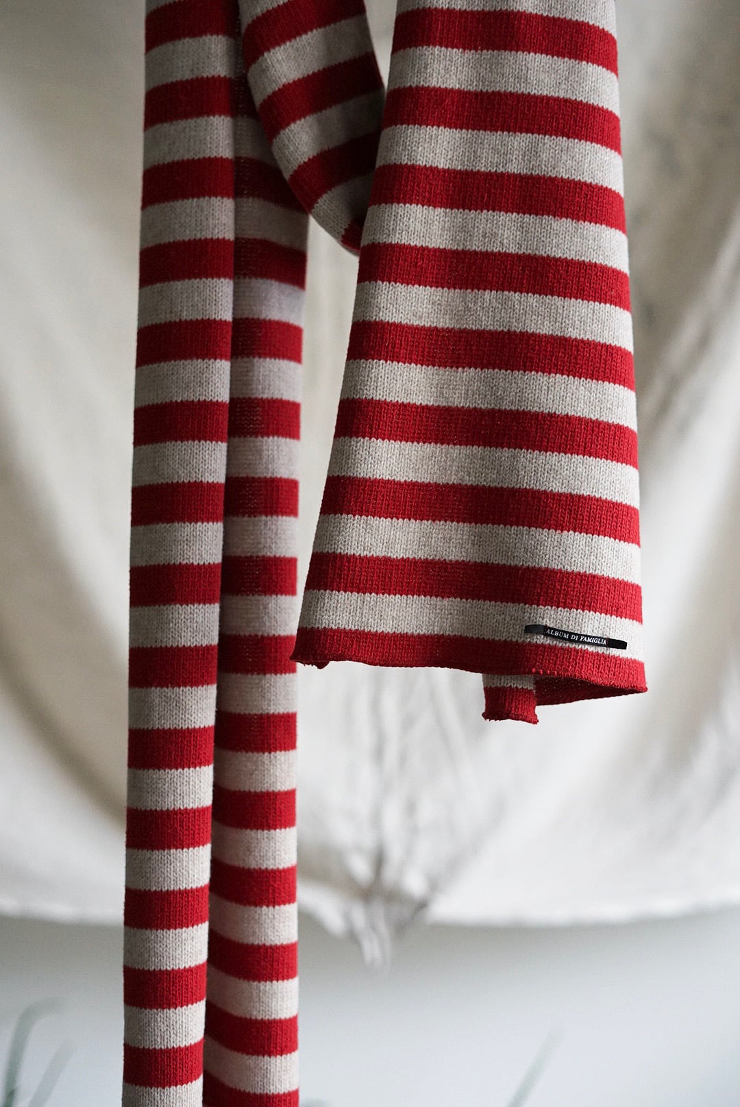 25AW 新品ALBUM DI FAMIGLIA のTRIANGLE SCARF 25AW 新品ALBUM DI FAMIGLIA のTRIANGLE SCARF ALBUM DI FAMIGLIA