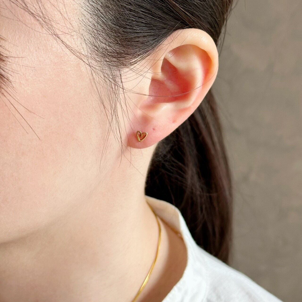 【SELECT】サージカルステンレス　ハート型ピアス