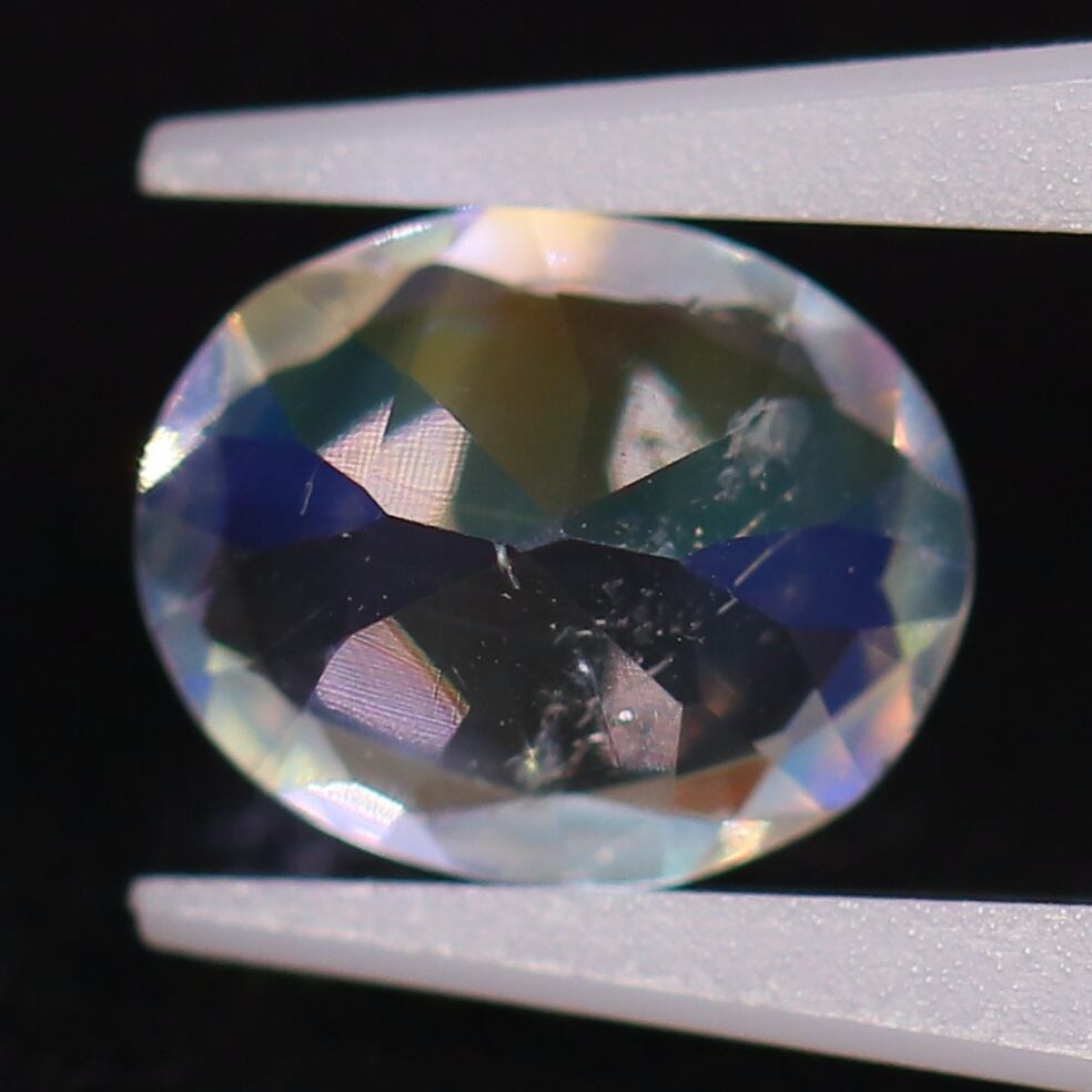 天然アンデシンラブラドライト』0.64ct マダガスカル産 レインボームーンストーン ルース 宝石【2368S】 | Stone's Park by  Gordan-gems