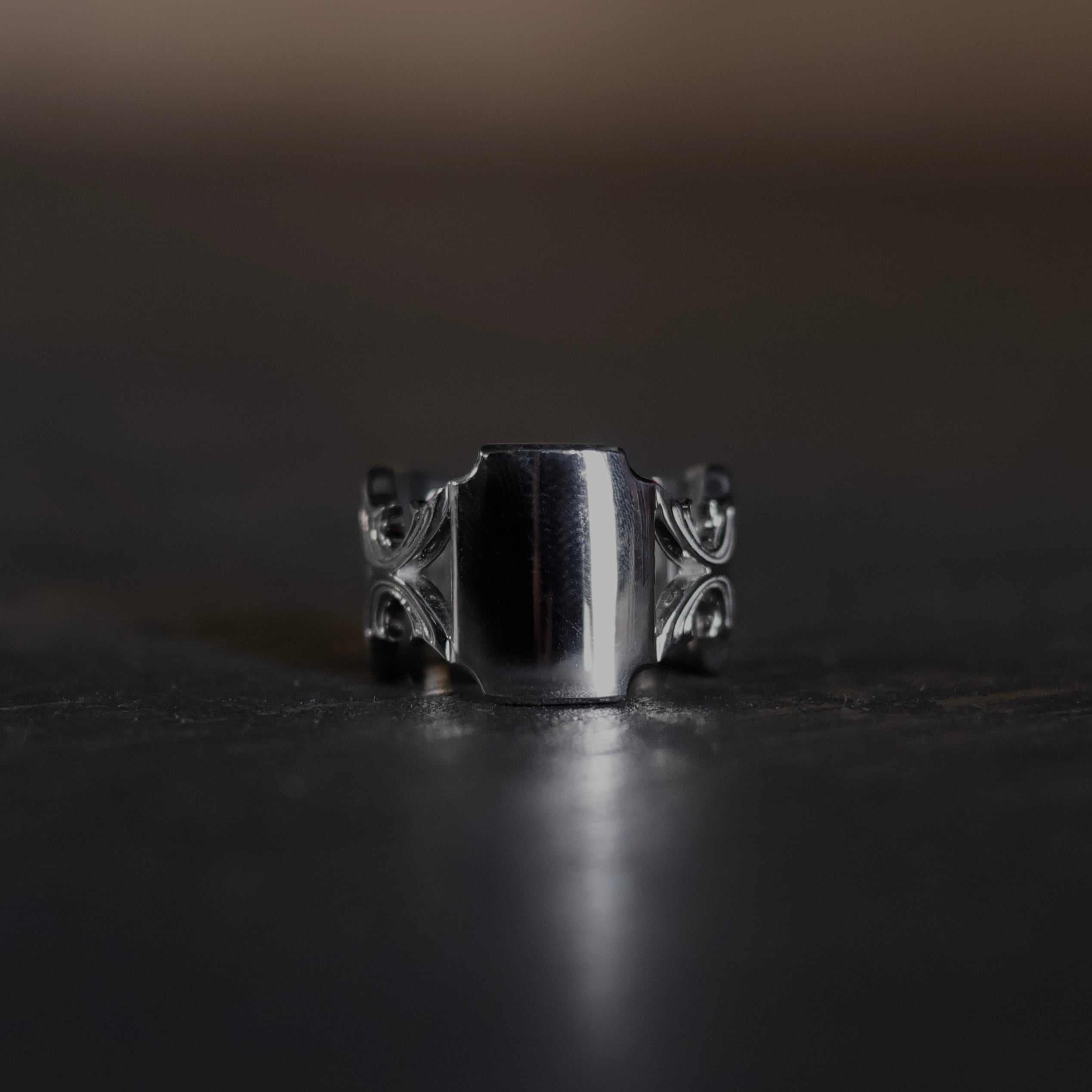 Ring | unsung