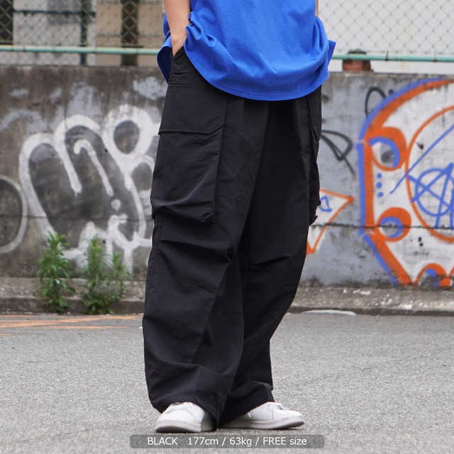 オーバーサイズ バルーンカーゴパンツ 極太 カーゴパンツ メンズ バルーンパンツ レディース ワイドパンツ ビッグシルエット パンツ ワイドカーゴパンツ カーゴ スノーパンツ 太い ボトムス ボトム 大きいサイズ 韓国ファッション 夏 春 秋 ストリート系 おしゃれ 韓国