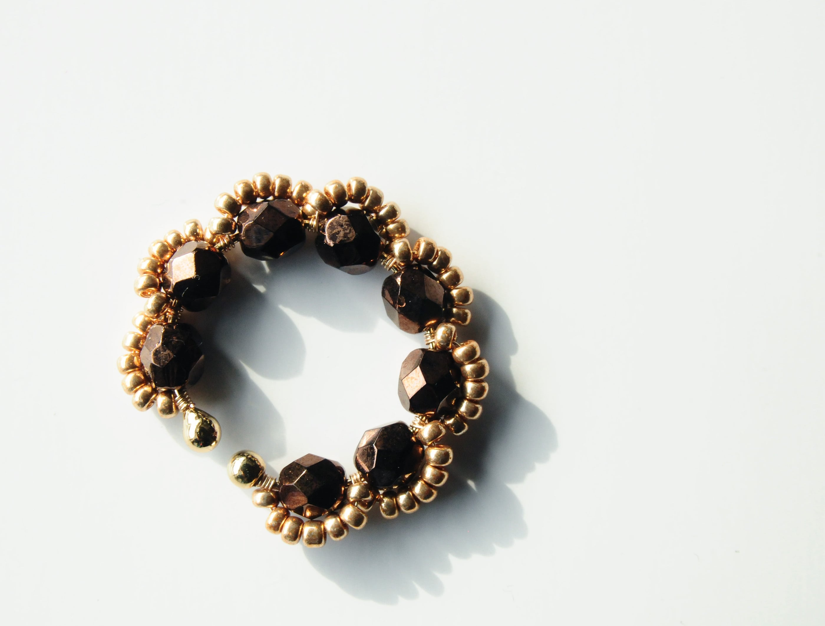 <Rollo~イロヅクビジュー~>イヤーカフ『 Chocolate × Gold 』