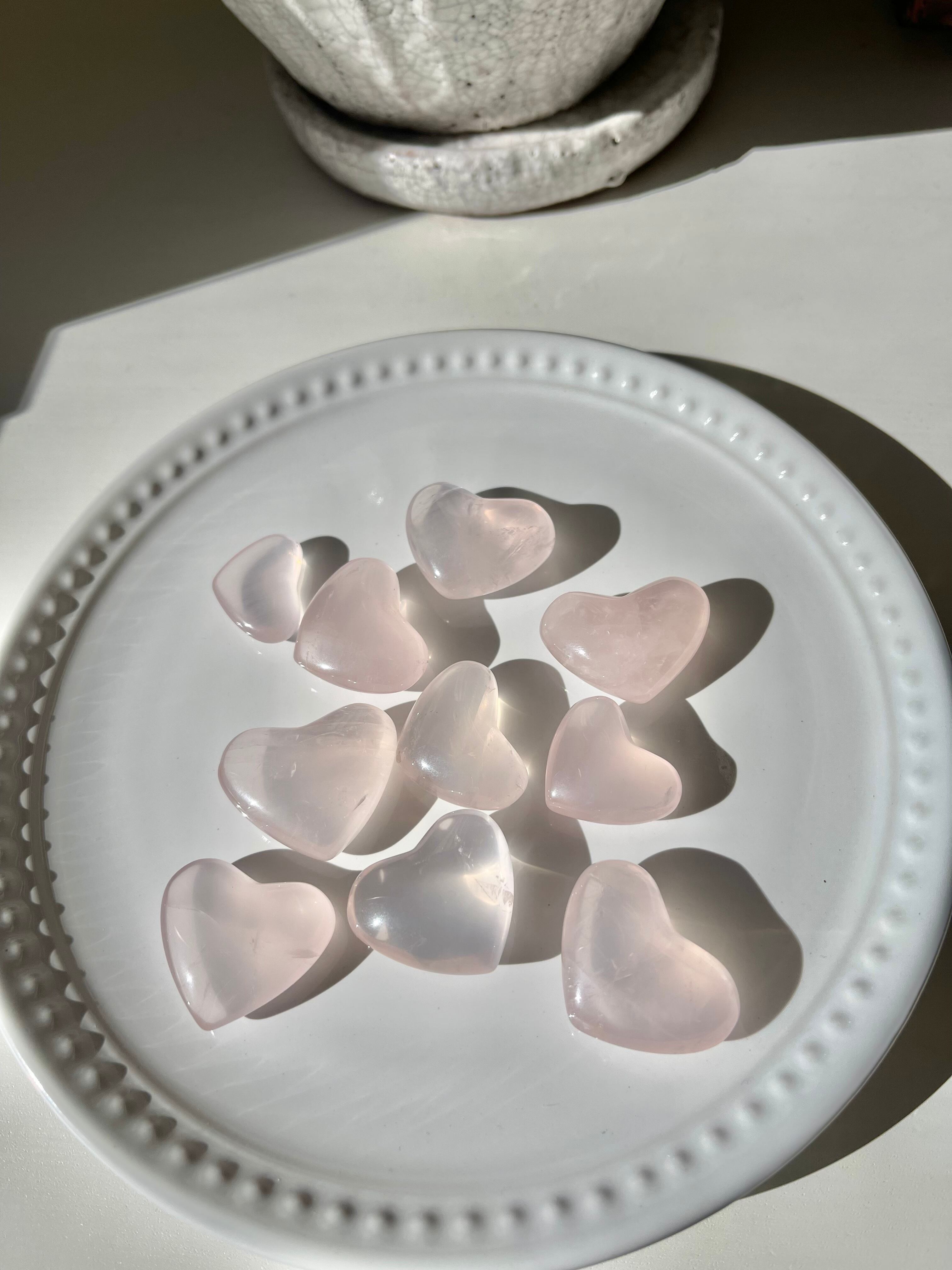 Rose quartz heart tumble / ローズクォーツ　ハートタンブル