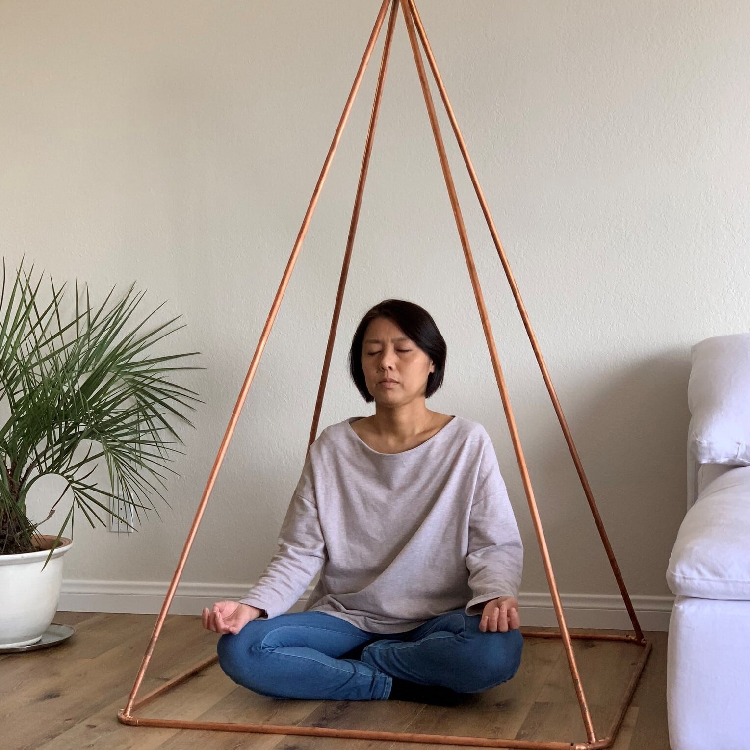 瞑想用ピラミッド・テント