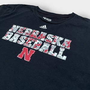 【adidas】カレッジロゴ Tシャツ ネブラスカ大学 NEBRASKA BASEBALL ベースボール プリント 2XL ビッグシルエット アディダス 黒t 半袖 夏物 us古着