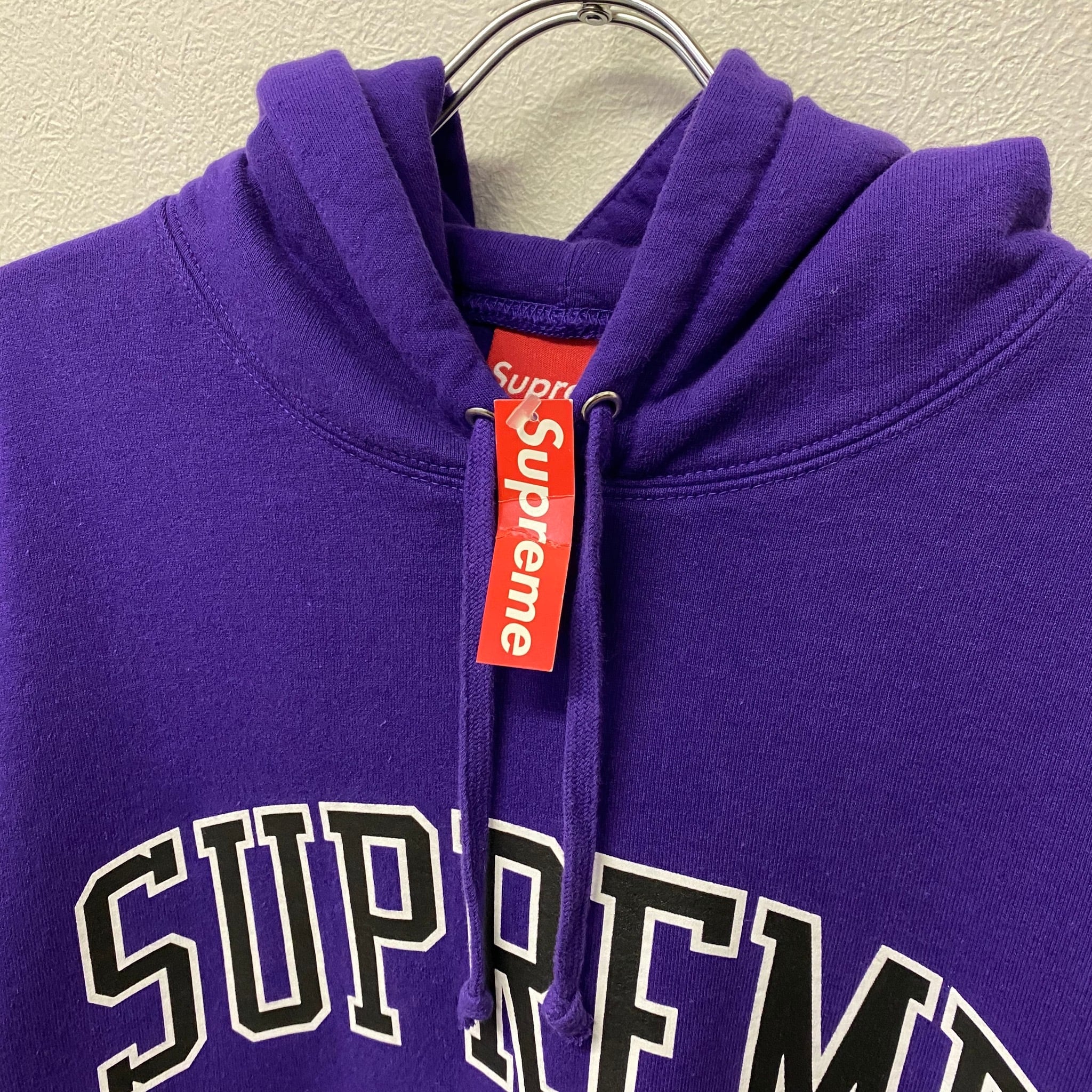 supreme XXL hooded sweatshirt 