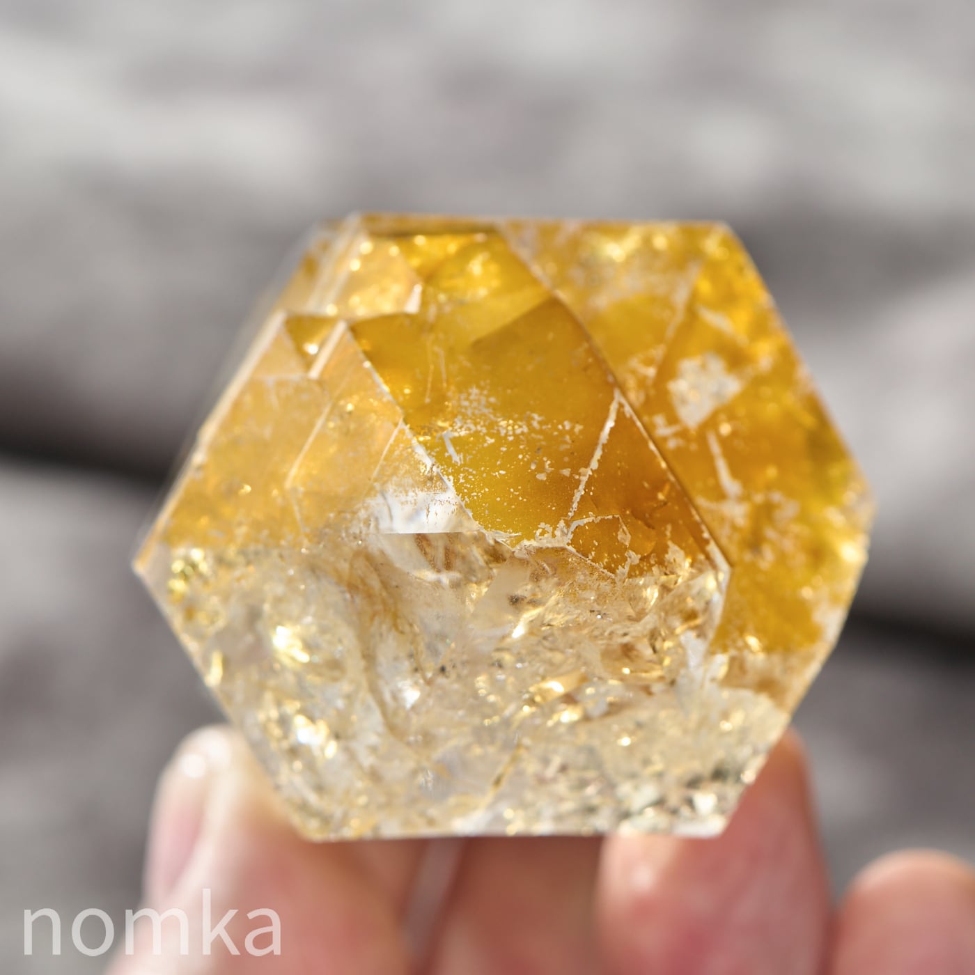 ガネーシュヒマール　ティプリン産　高透明度　ゴールデンヒーラー　虹 ガネーシュヒマール ティプリン産 高透明度 ゴールデンヒーラー 虹