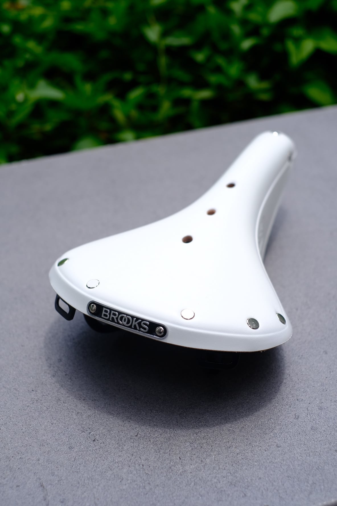 BROOKS】B17 STANDARD (WHITE) | Humhumhug Online Shop