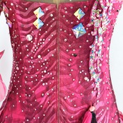 【日本製 社交ダンス衣装】ピンク lovely dancing SEKINE セキネ ワンピース ドレス フリル レース フロート 花 ブラック 黒 長袖 ダンス用 レディース デモ 競技用 発表会