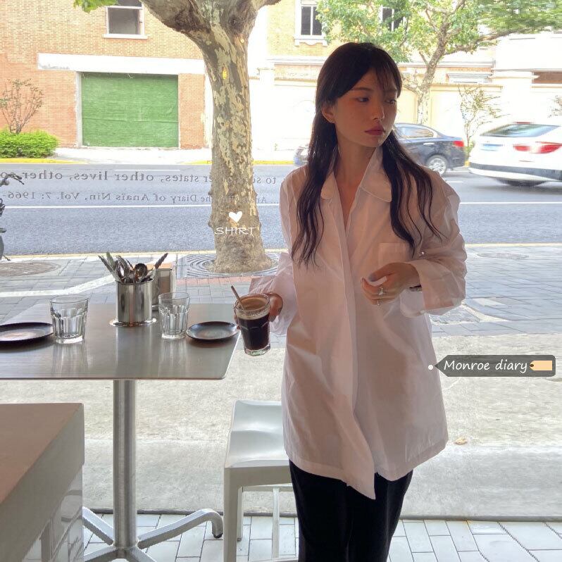 ベーシックスタイルカジュアルシャツ オータムホワイトルーズトップス ロング 秋物 モンロー4978106678