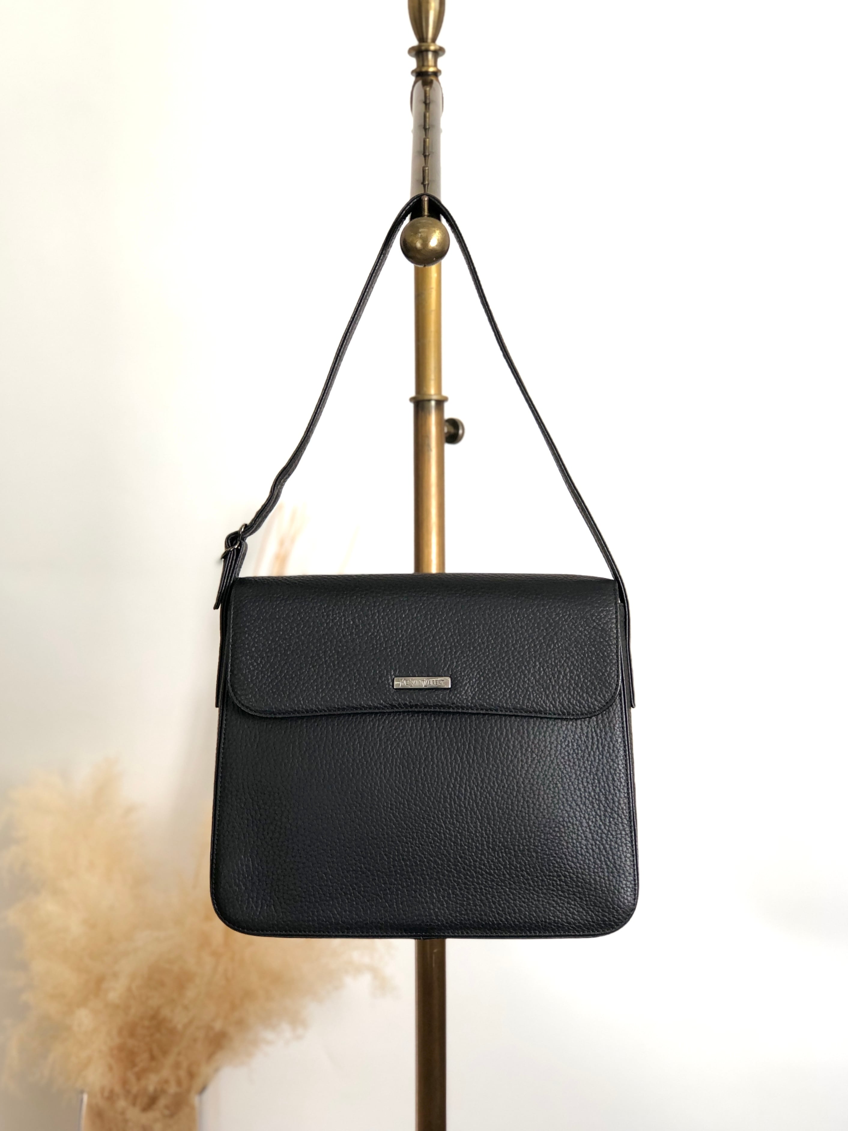 YSL ヴィンテージ ブローチ YVES SAINT LAURENT YSLブローチ(ゴールド) – Vintage Shop Rococo