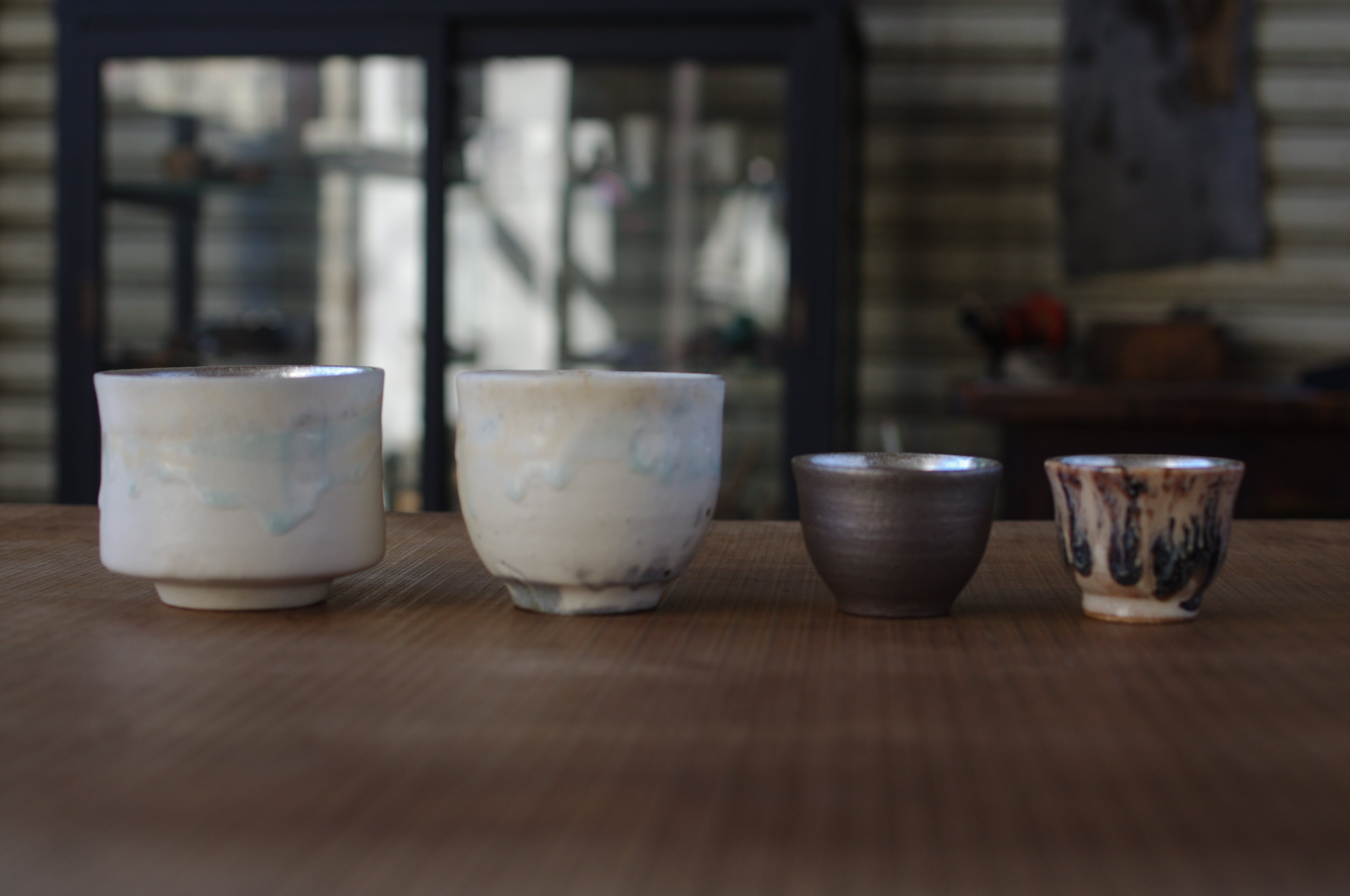 茶杯① 黒流×銀彩 谷井直人 | 茶屋すずわ