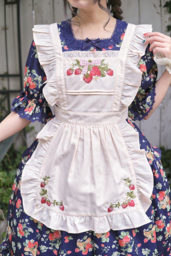クラシックベリー刺繍エプロン / a. axes femme【返品・交換・申込撤回 