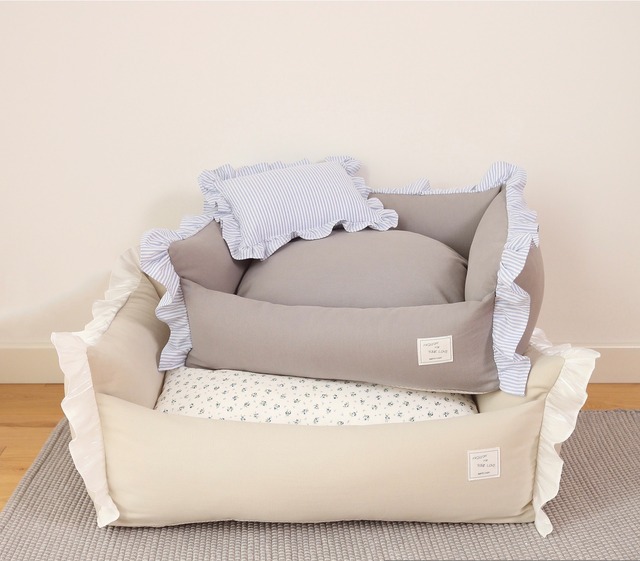 【予約】ラグジュアリーフリルベッド（M）