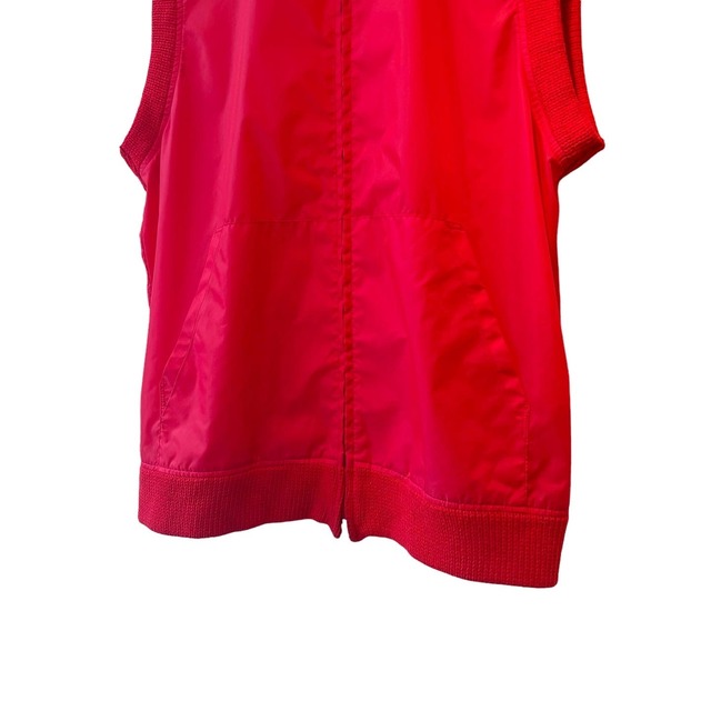 "BOYCOTT" Red cotton zip up Vest Kissmet