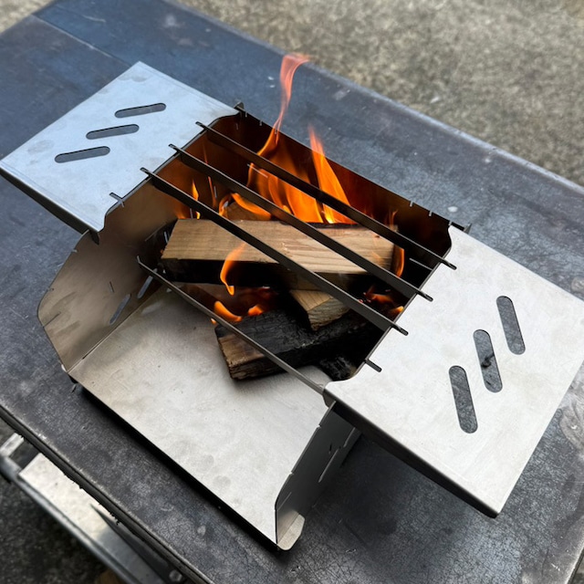 TAFCAL　タフカル　チタン焚き火台