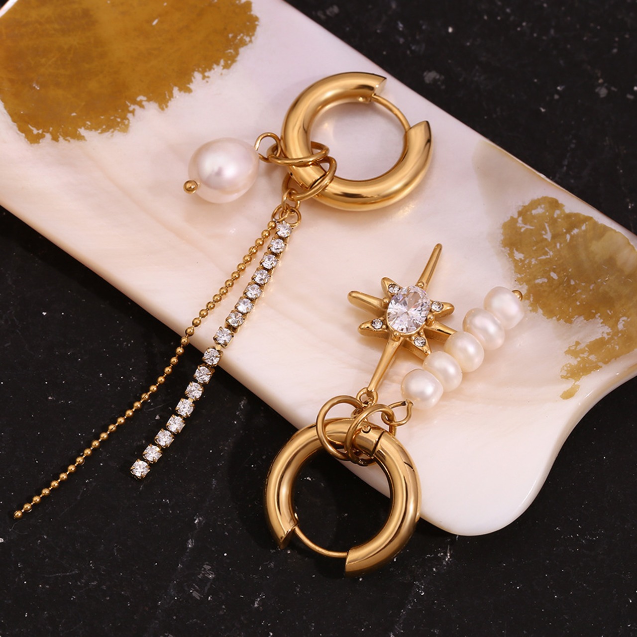 【coming soon…】477P ソレイユアシンメトリーピアス