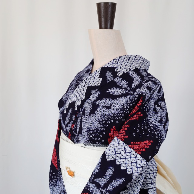 【当店水洗い済み！】有松絞りの浴衣・希少なデザインのリーフ模様／良品！