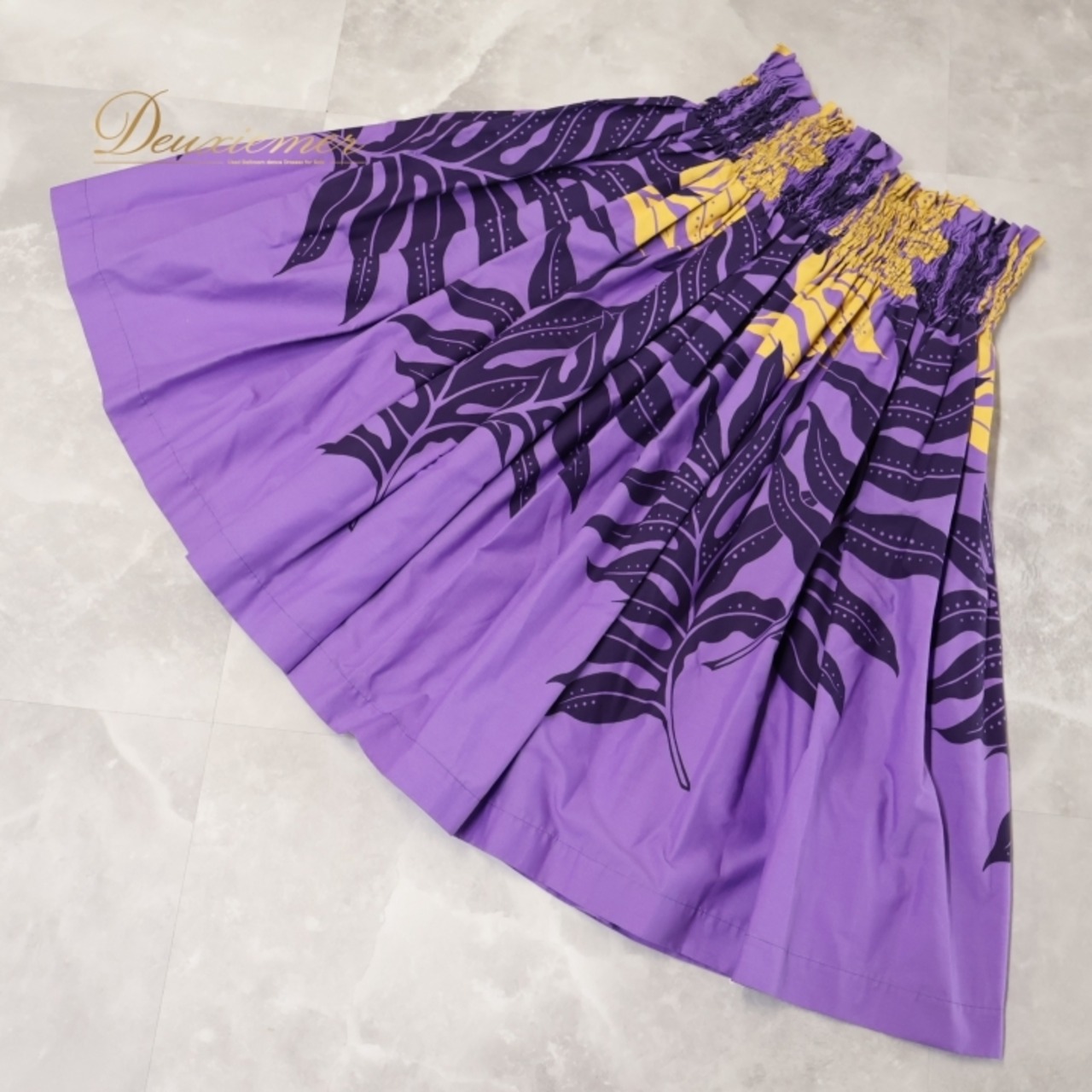 フラダンス 衣装 パウスカート パープル系 Hawaiian Factory シングル フラ ダンス 紫 黄 日本製 ラウアエ柄 華やか レッスン ハワイアンファクトリー 練習 かわいい ハワイアン アロハ スカート ハワイアンプリント ブラック系 イエロー系