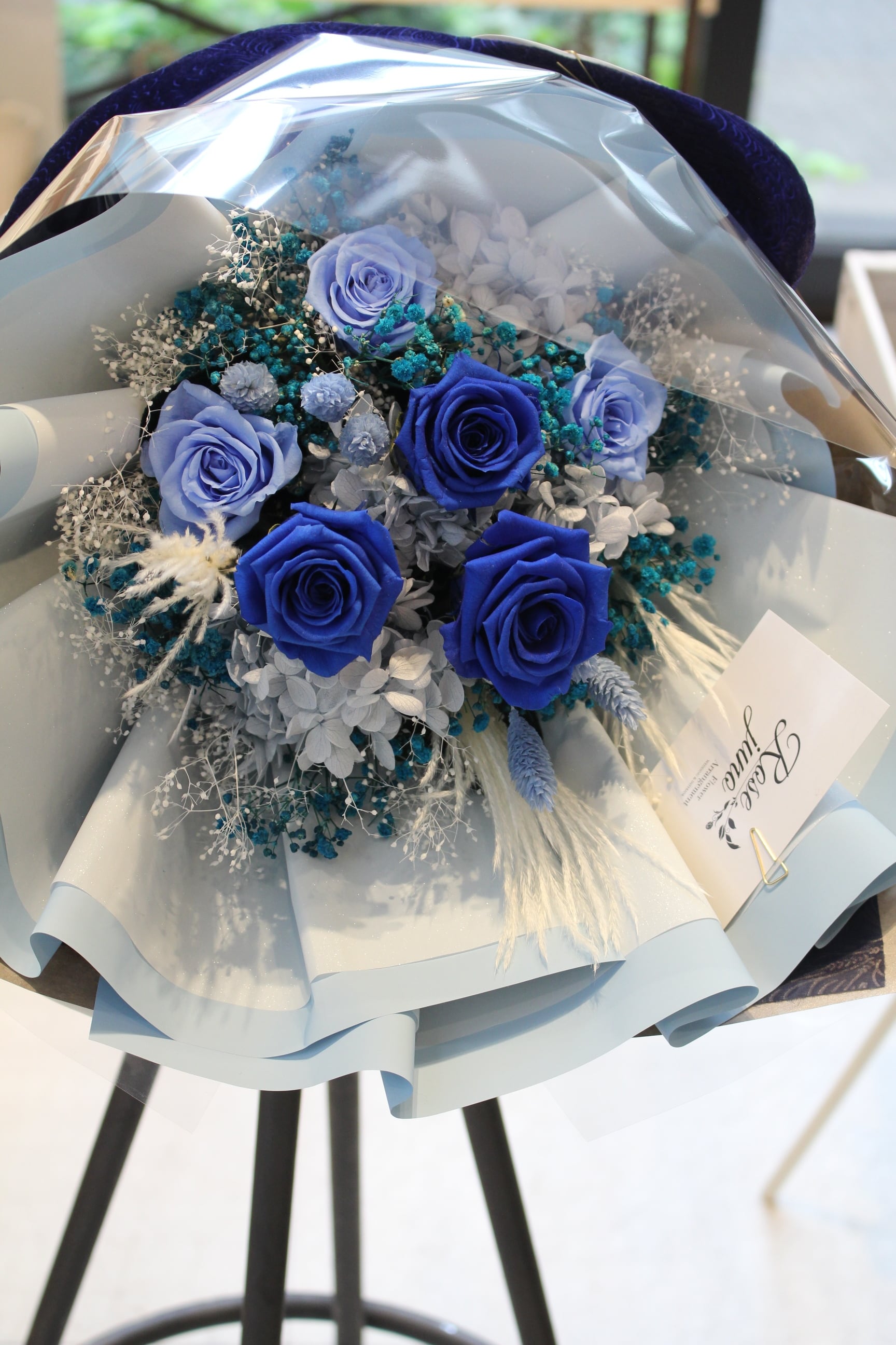 カスミソウとバラの花束 | 福岡のプリザーブドフラワー専門店 ROSEJUNO