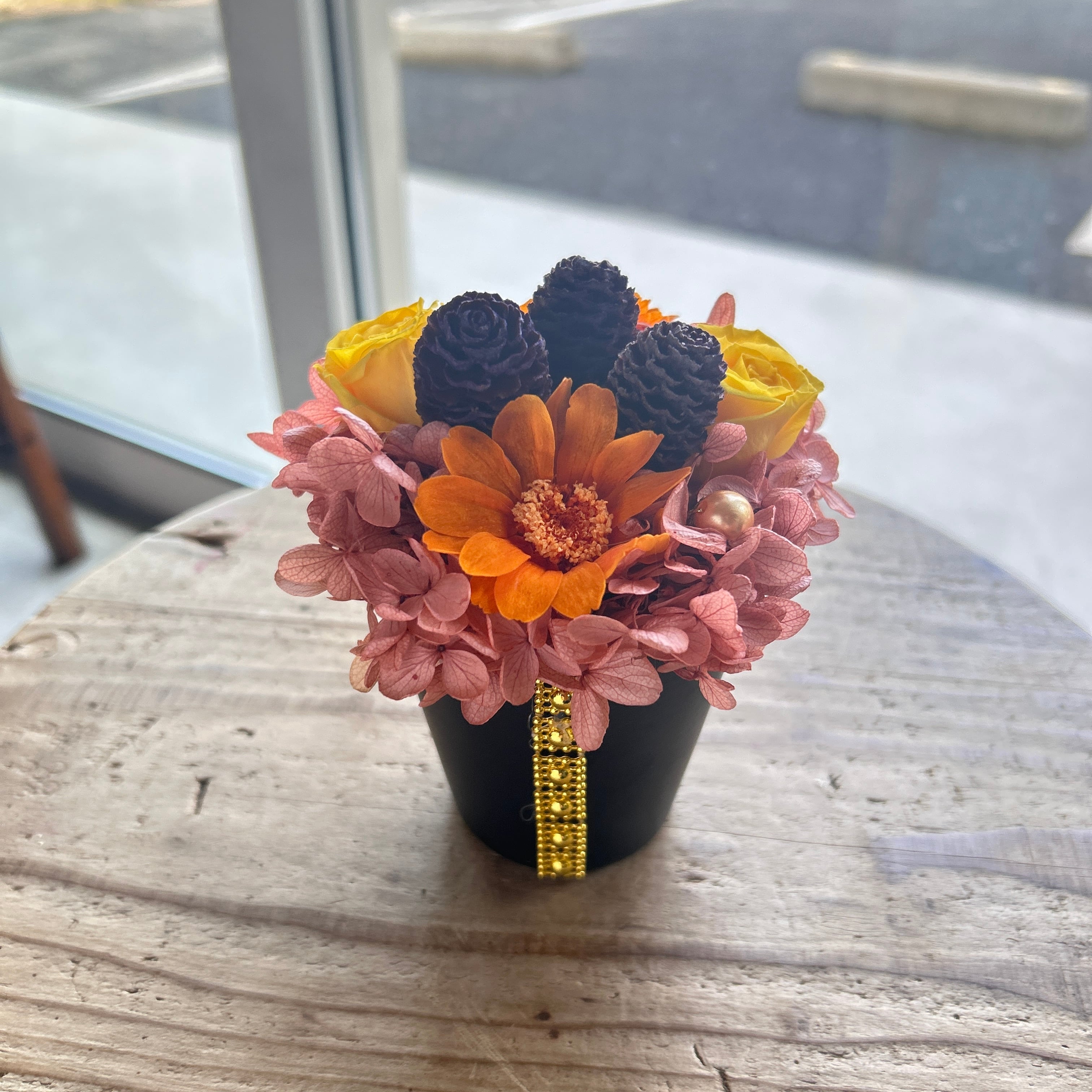 「BKベース」プリザーブドフラワーアレンジメント