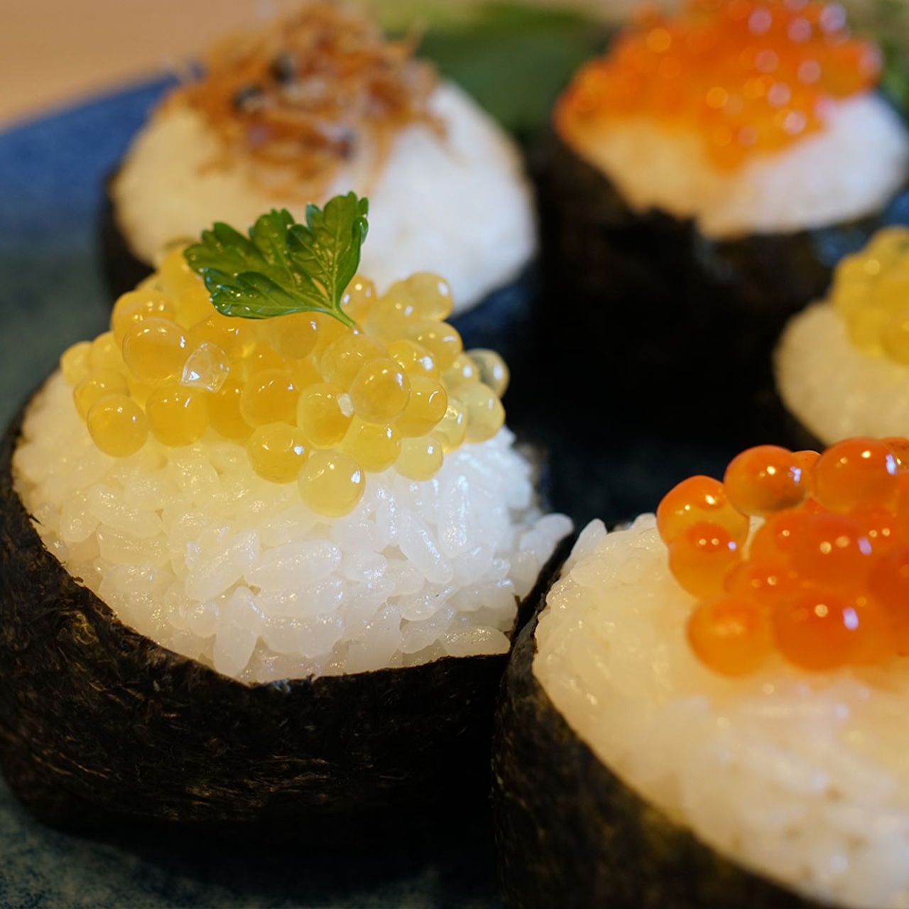 岩魚（イワナ）の輝いくら[100g・冷凍]