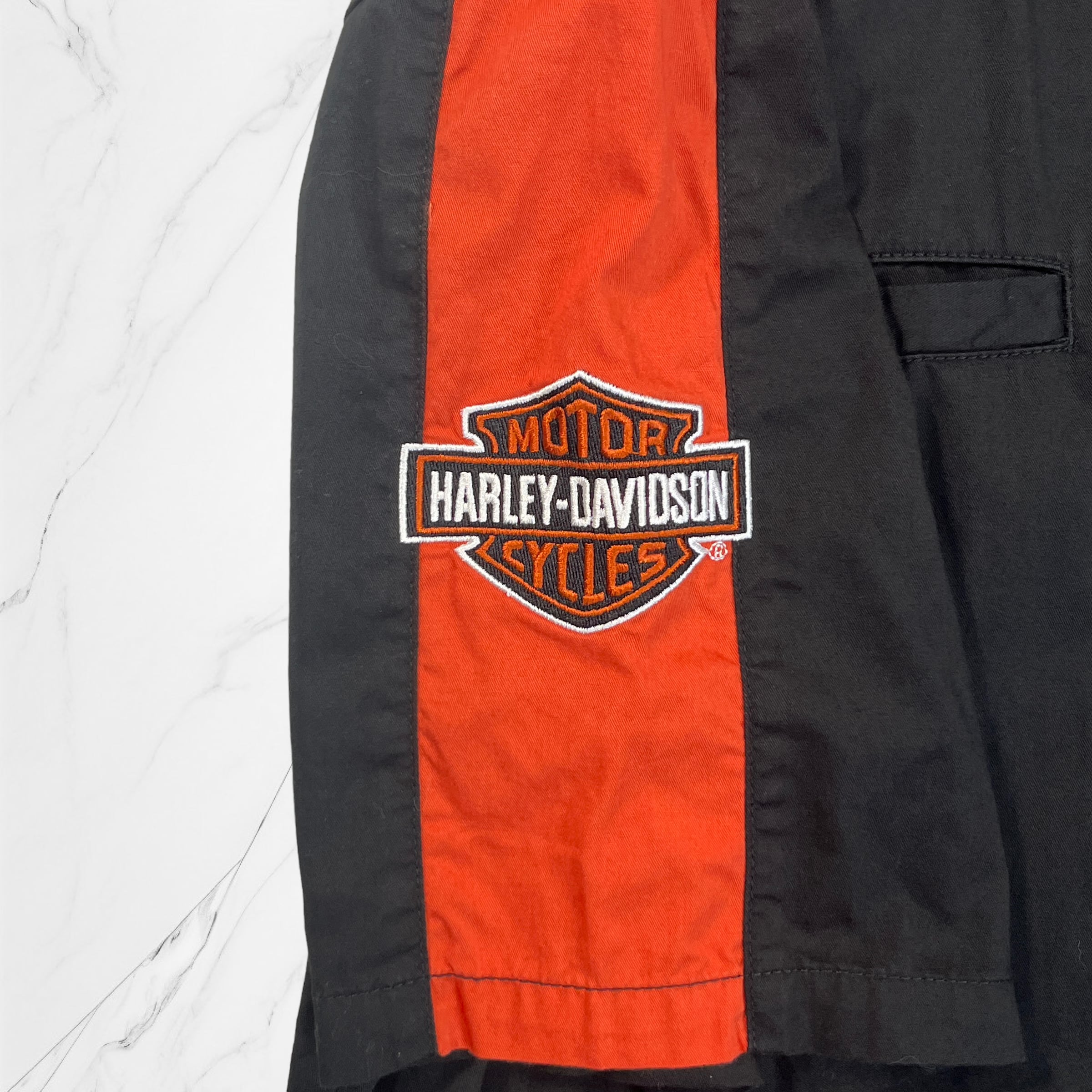 【良デザイン】90's Harley-Davidson ワークシャツ 刺繍ロゴ