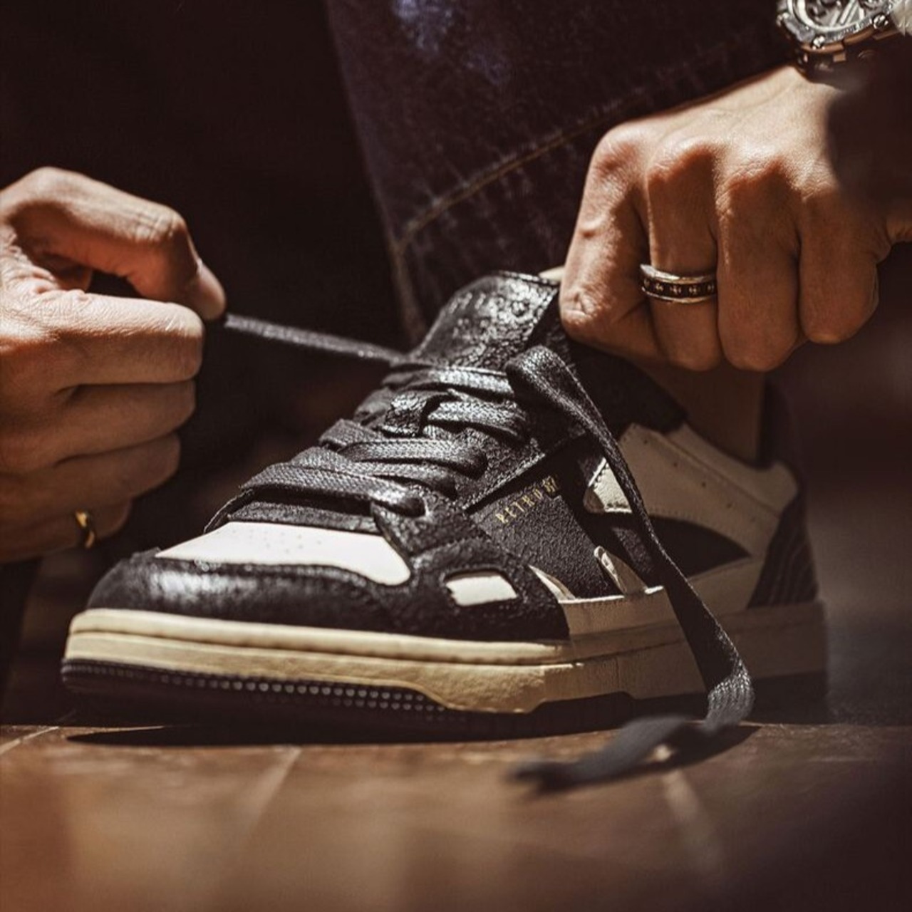 Casual Black Block Sneakers / カジュアル ブラック ブロック スニーカー