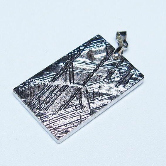 ギベオン ペンダント 隕石 メテオライト 一点物 112-13475