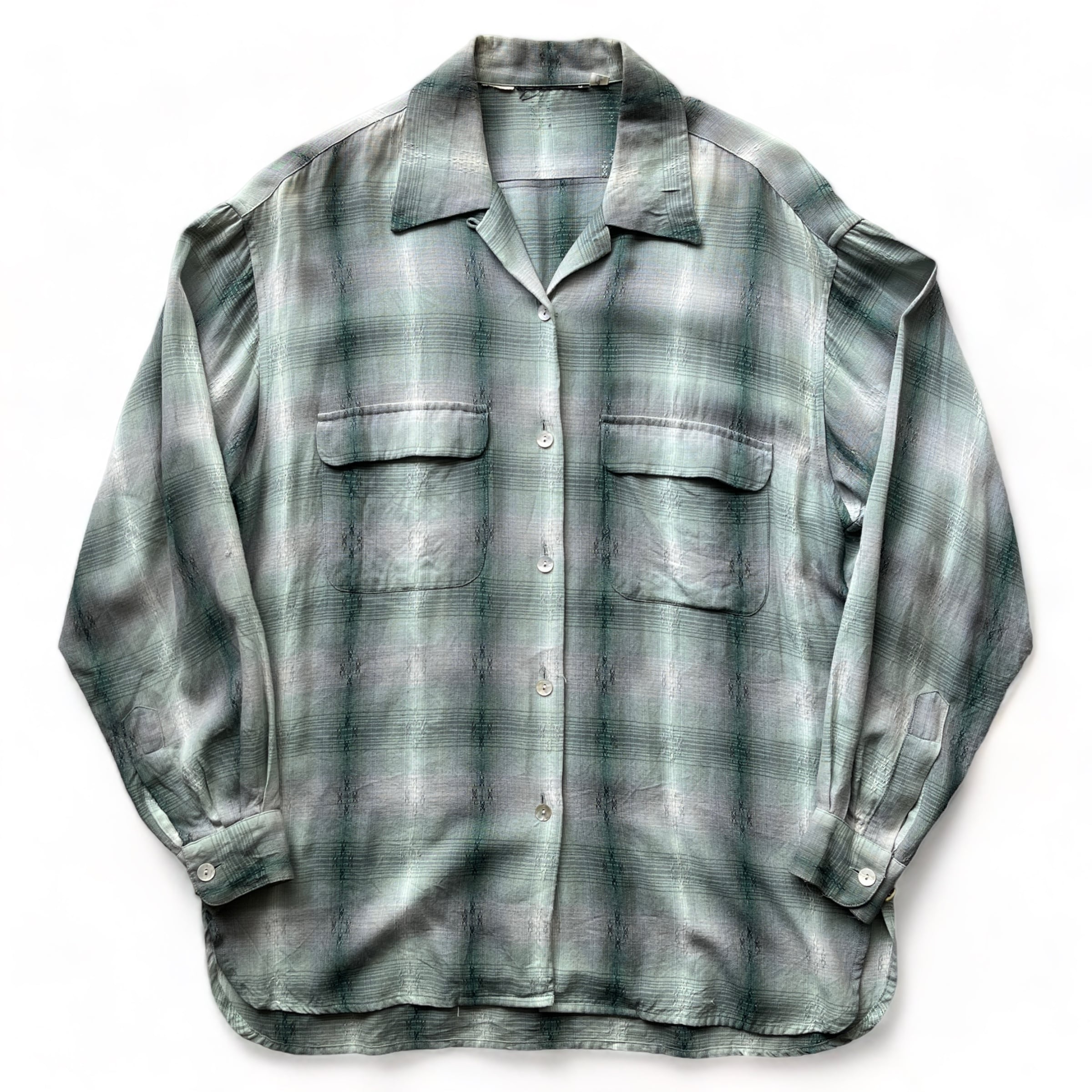 1960's vintage ombre rayon shirt / 60年代 ビンテージ オンブレシャドーチェック レーヨンシャツ ジェルボタン  レディース合わせ