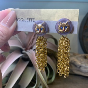 イヤリング　パープル大人猫ちゃんとチェーンのじゃらじゃら