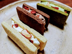 Itoshima Fruit Bisquets Sand　３種詰合せ３個