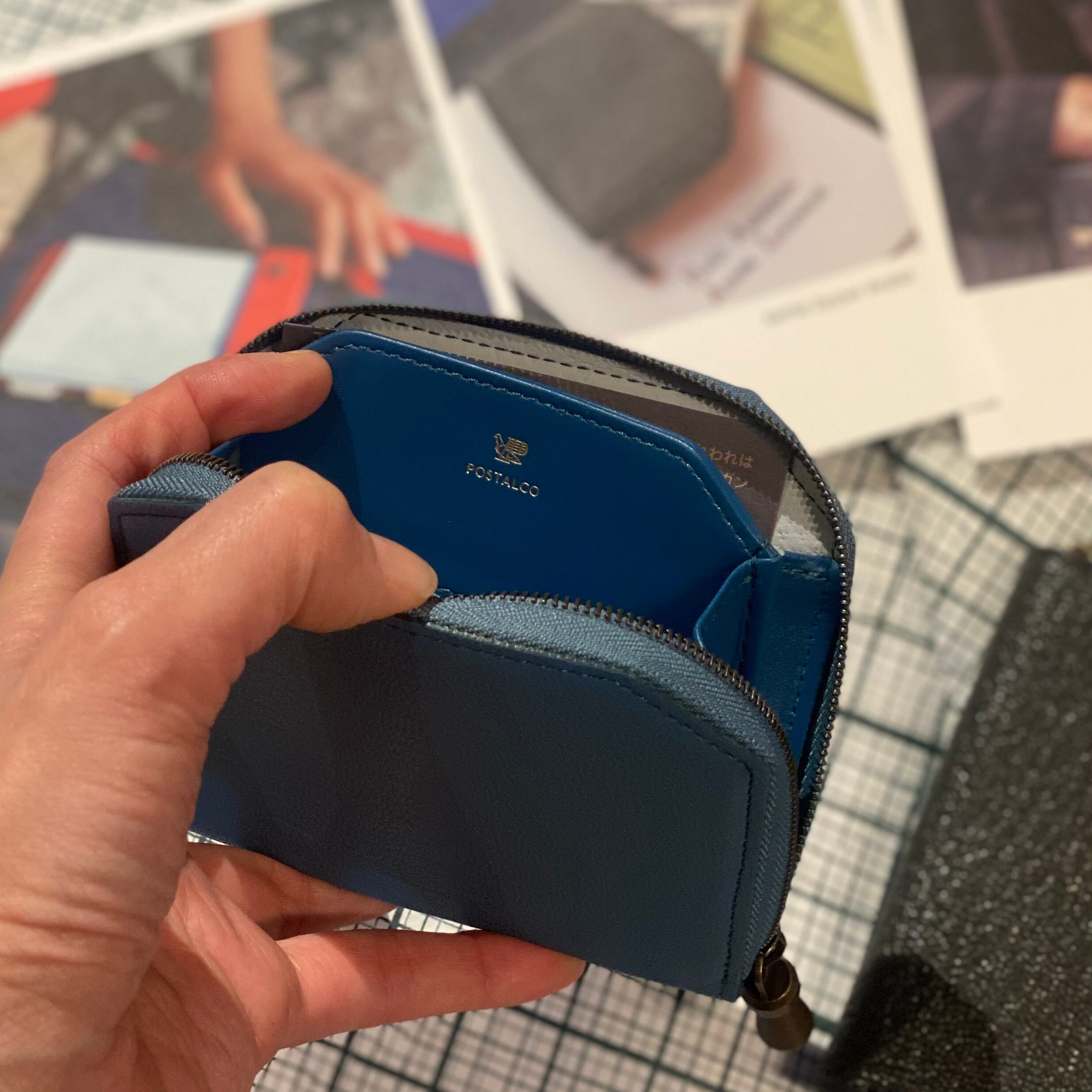 POSTALCO(ポスタルコ) ケトルジッパーウォレットシン slate blue