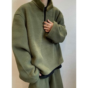 アーミーグリーンボアトップス（別売りでセットアップのパンツあり）　1045