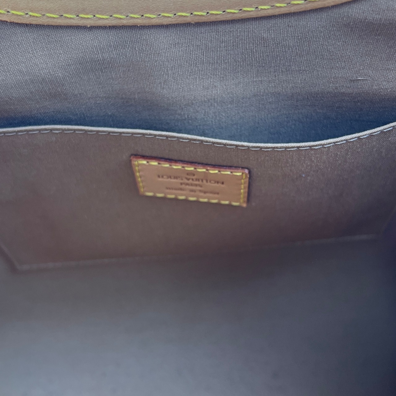 LOUIS VUITTON ヴィトン ヴェルニ エナメル／パテントレザー ハンドバッグ ベージュ A-13627