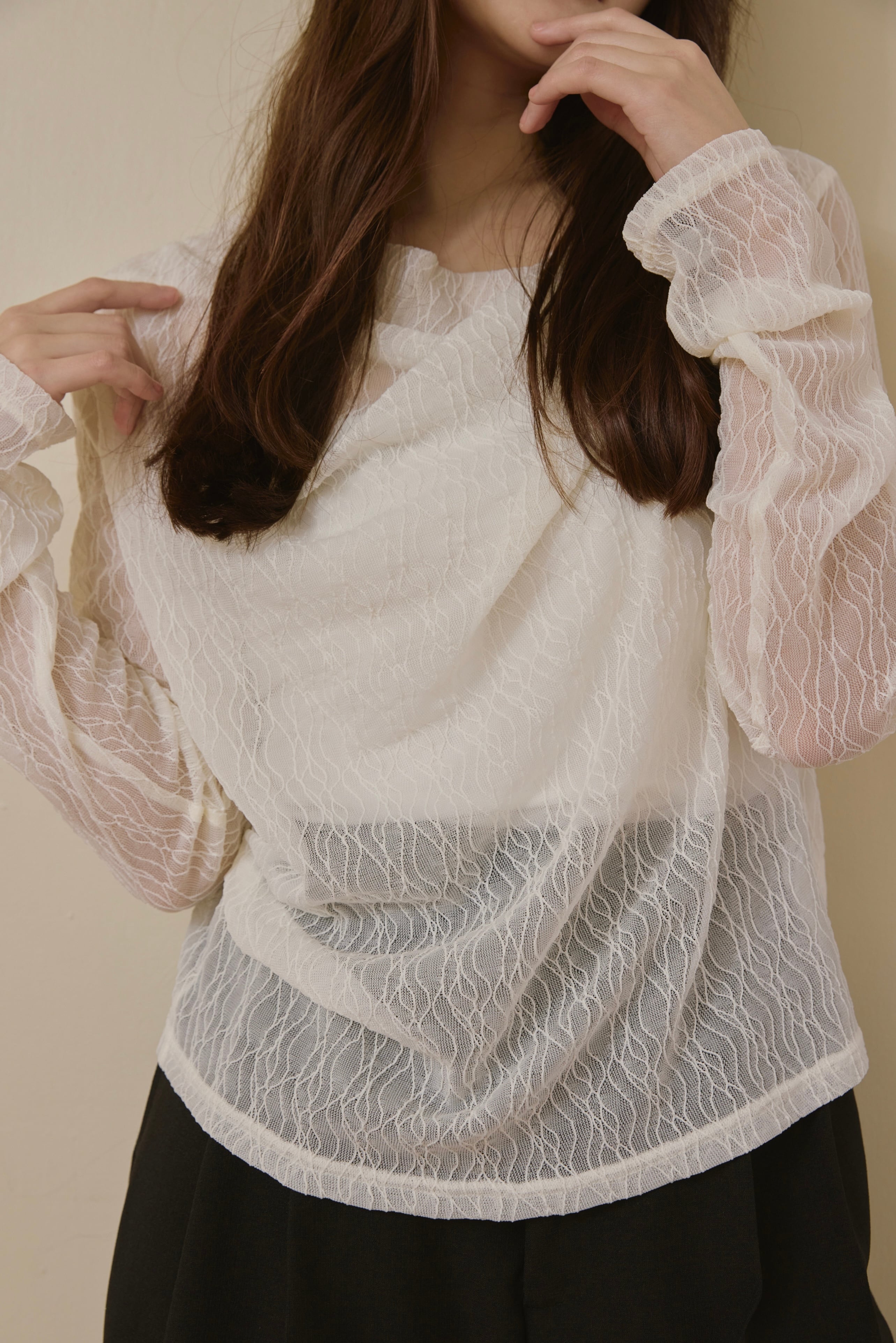 AM139027 drape neck sheer tops