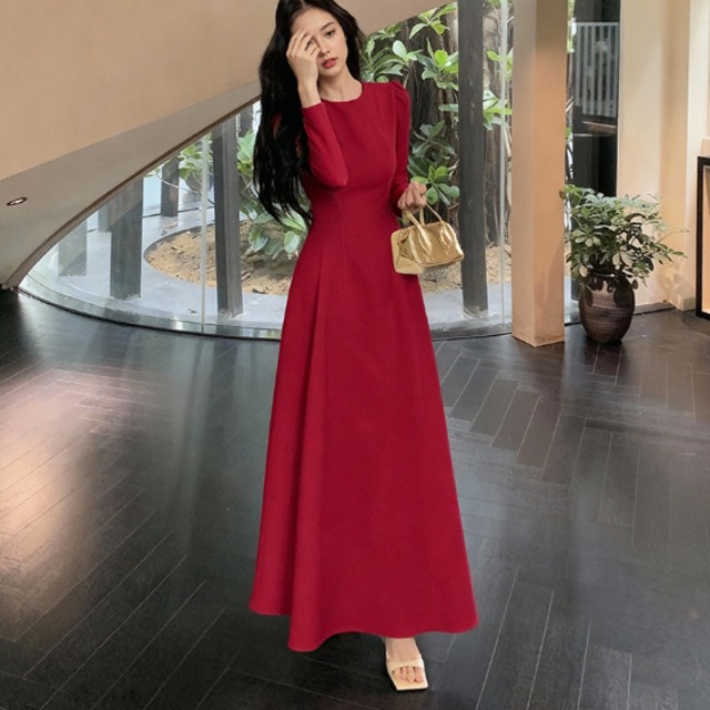 【送料無料】 ロングワンピ 4色 マキシ 長袖 ラウンドネック Aライン フレア プルオーバー エレガント 可愛い 大人可愛い きれいめ シンプル カジュアル シック コンサバ 華やか 大人 上品 おしゃれ お洒落 主役級 こなれ感 無地 春 レディース 女性用 ママ 30代 40代 デート お出かけ 女子会 お呼ばれ 休日 お茶会 授業参観 着回し 普段使い ファッション コーデ スタイル 楽ちん 体型カバー 美脚 脚長 定番 着痩せ 垢抜け ママ服