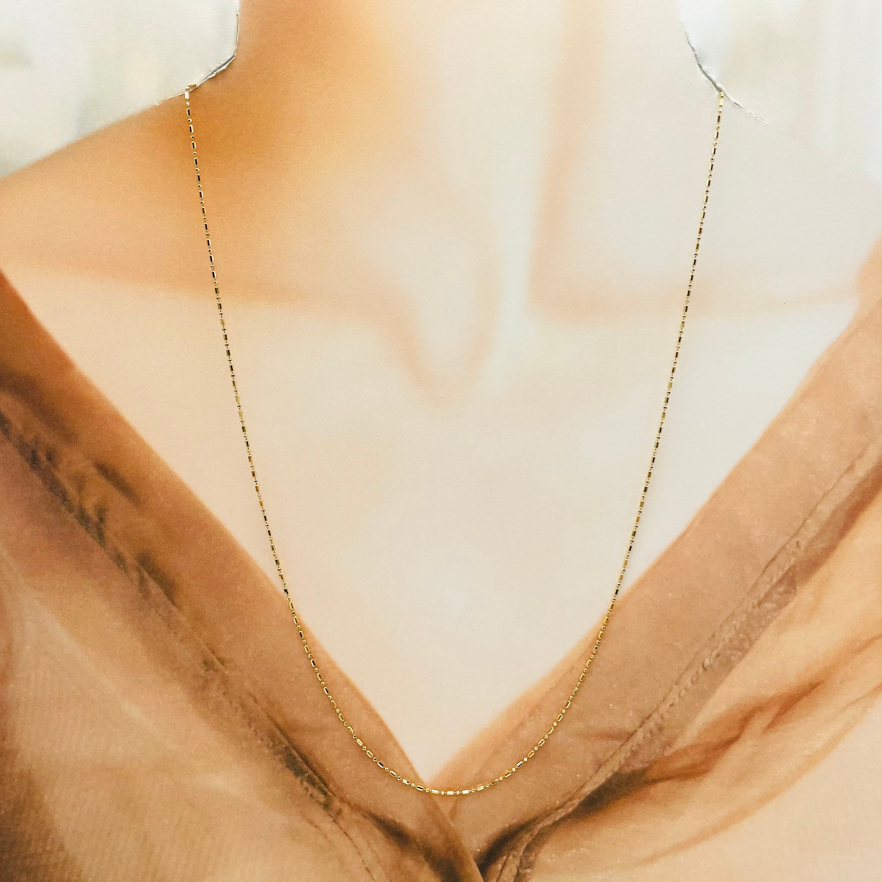 ち*い様 大好評シリーズの新作【K18YG】華奢 長さが選べる　ペタルチェーン 大好評シリーズの新作【K18YG】華奢 長さが選べる ペタル