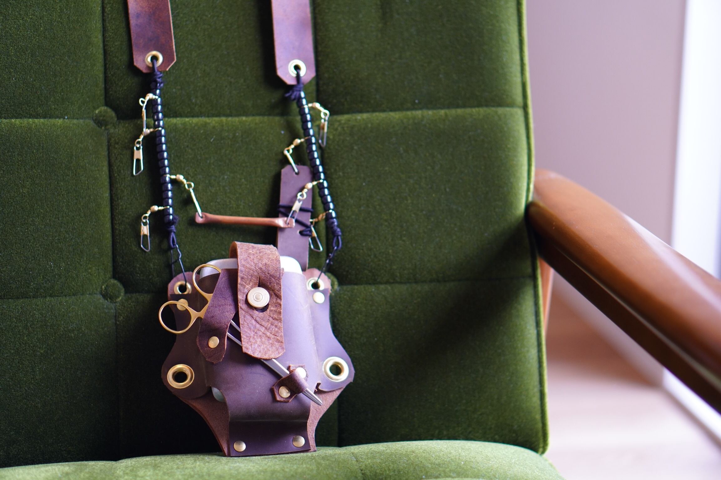 ゴーツェンフライフィッシングレザーランヤードbox ラニヤードサコッシュストラップバッグ Steamriot