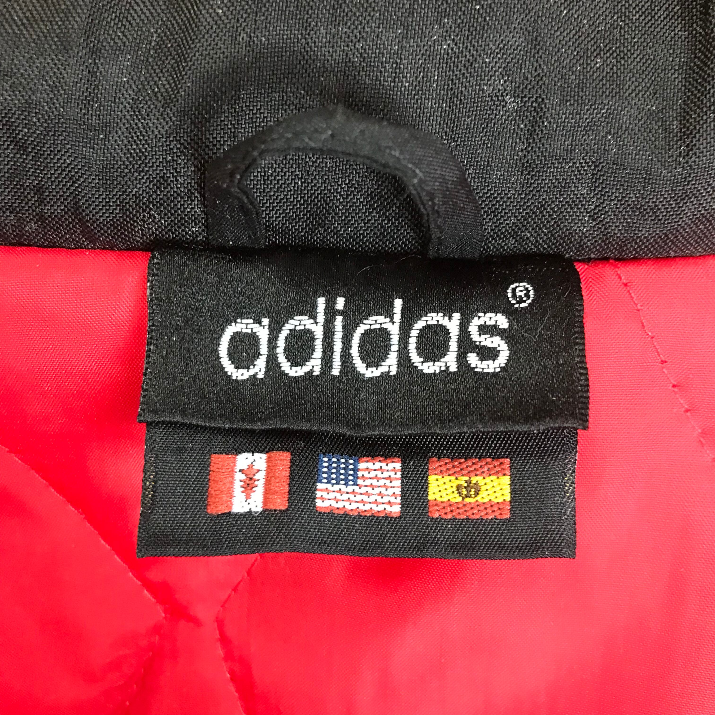 ☆90s VINTAGE adidas 中綿入り ナイロン コーチジャケット フード