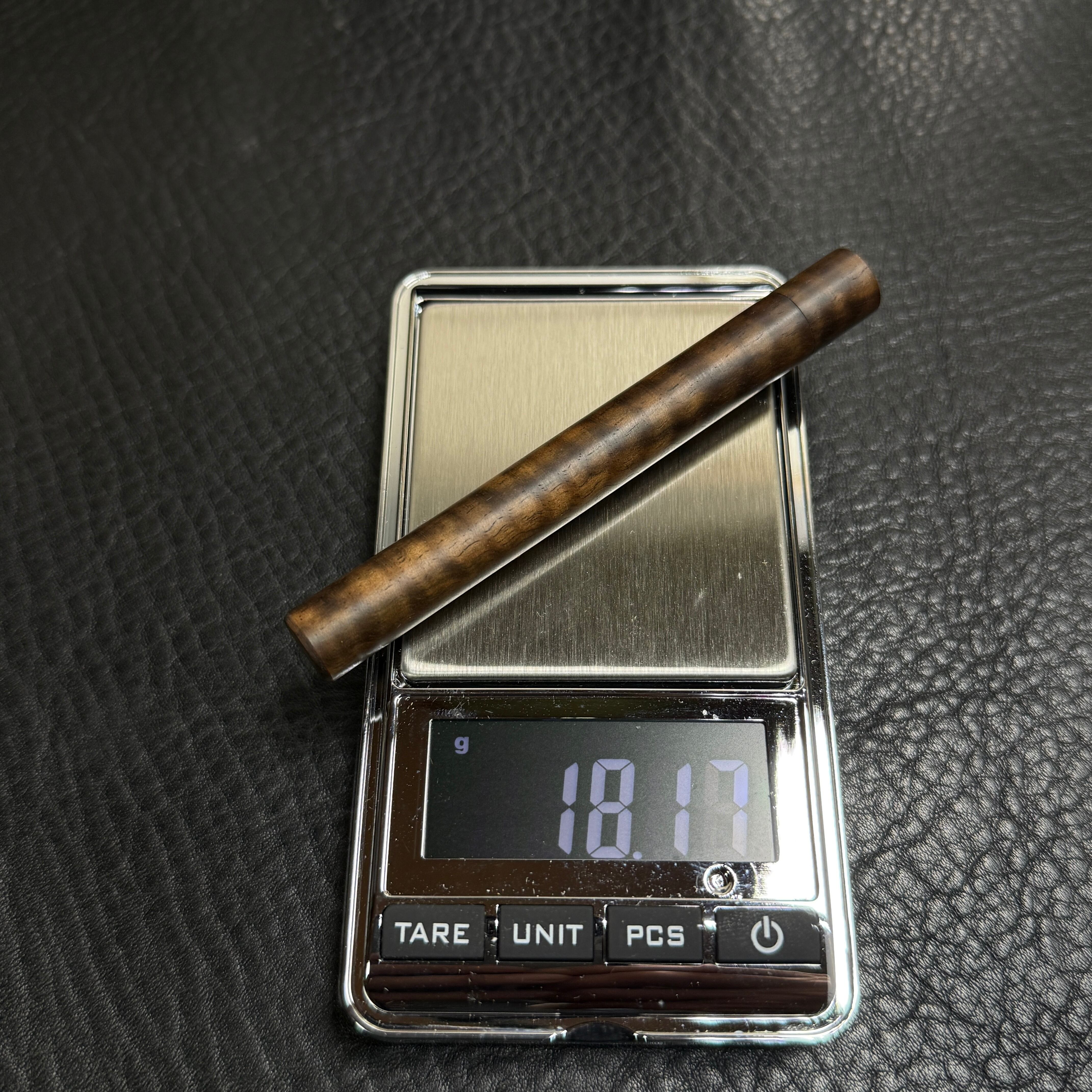684黒柿縮杢 木製キャップ芯ケース オイルフィニッシュ | handwood