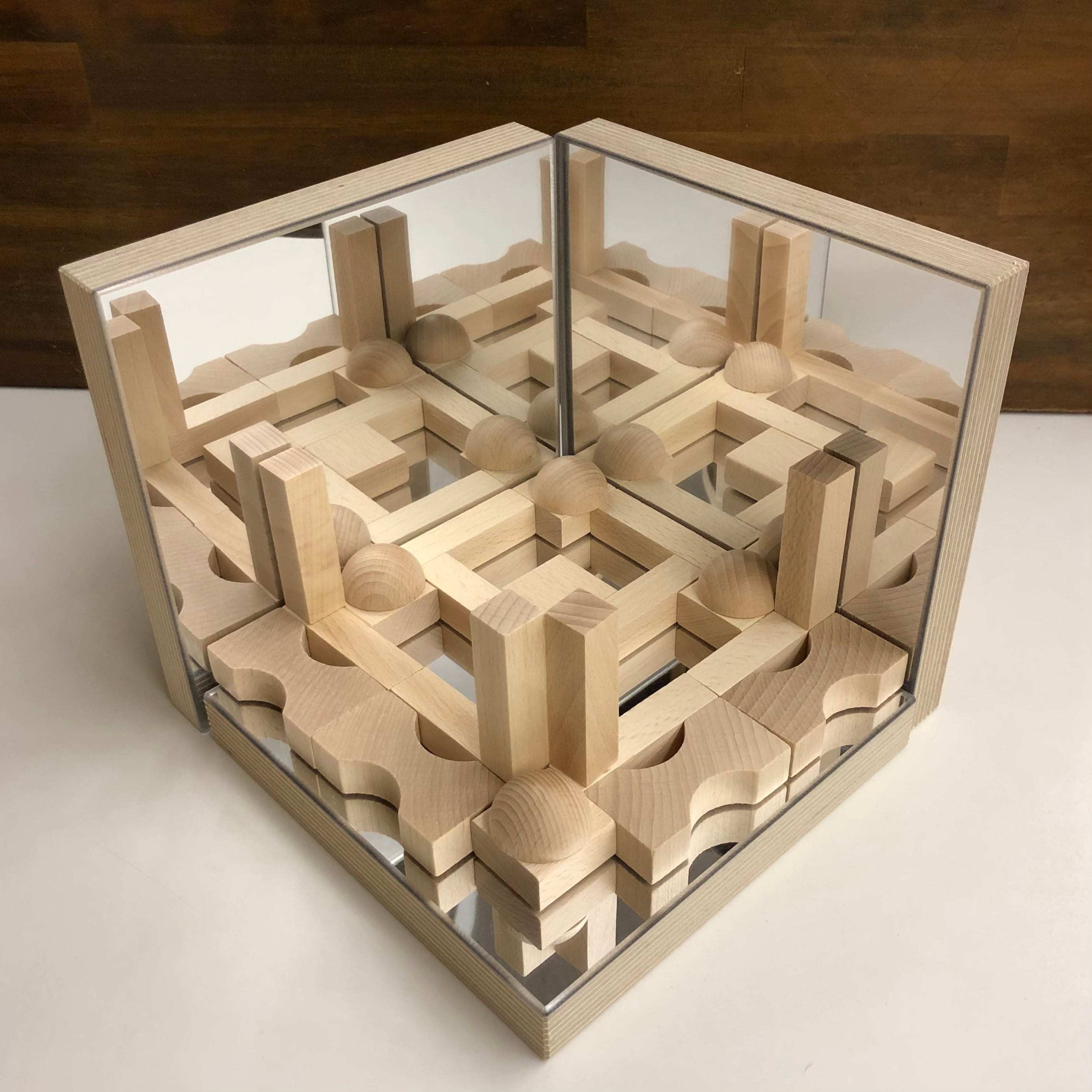 ☆美品☆ デュシマ バリエーション積み木 105個 収納箱付 カーブ積み木 デュシマ カーブ積み木 | PGT.UPRRP.EDU