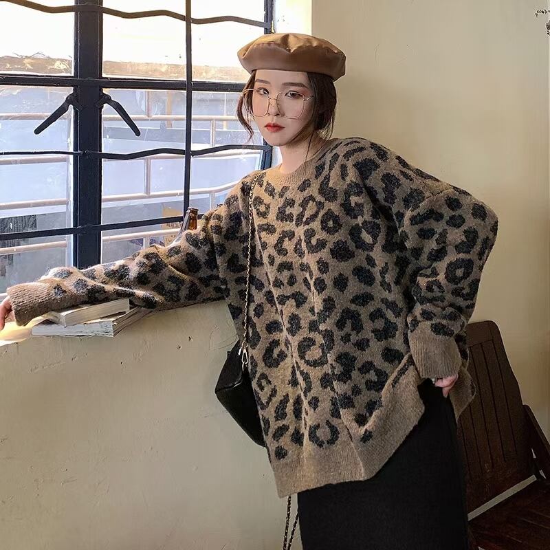 アニマル柄ニット　AJ11009-2627