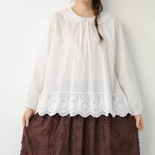 2色／裾カットワーク刺繍ブラウス ・12559