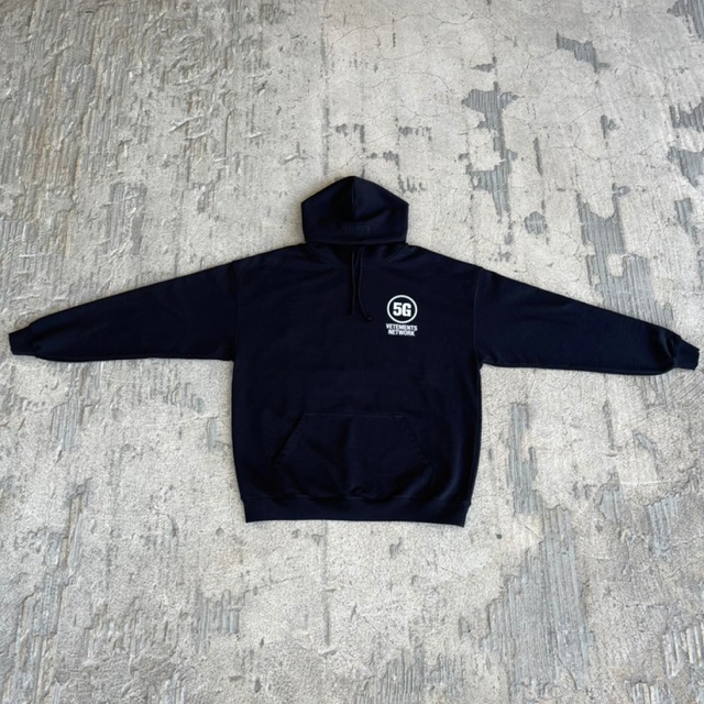 VETEMENTS5G LOGO HOODIEBLACK