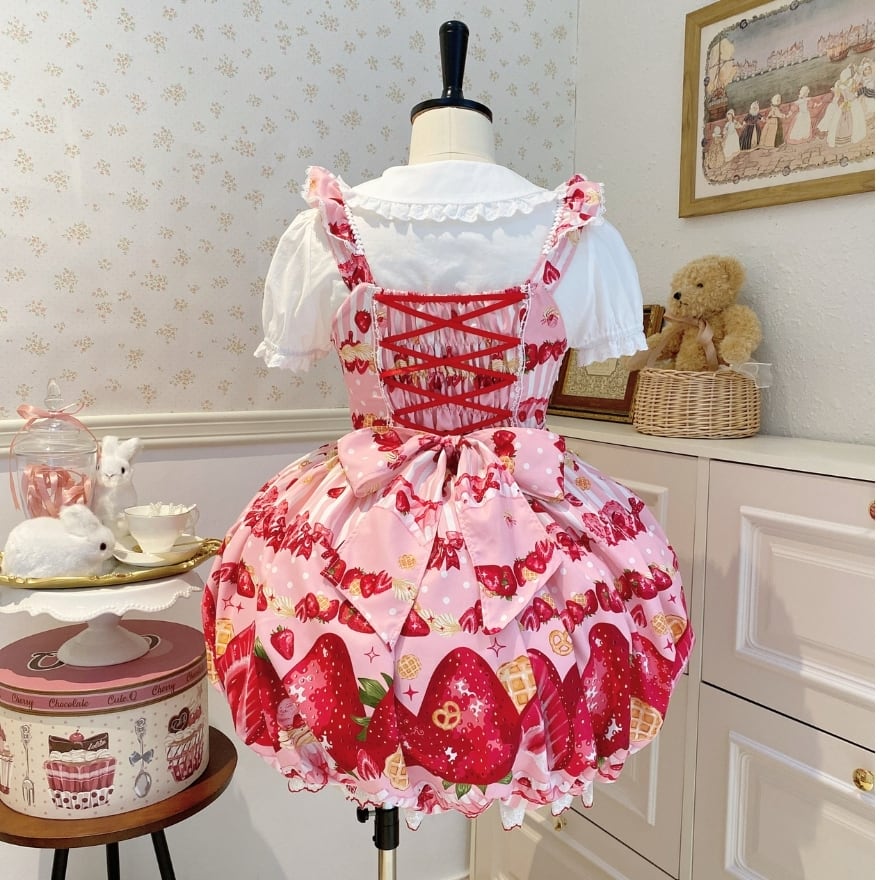 ロリータファッション ゆめかわいい ジャンパースカート いちご柄