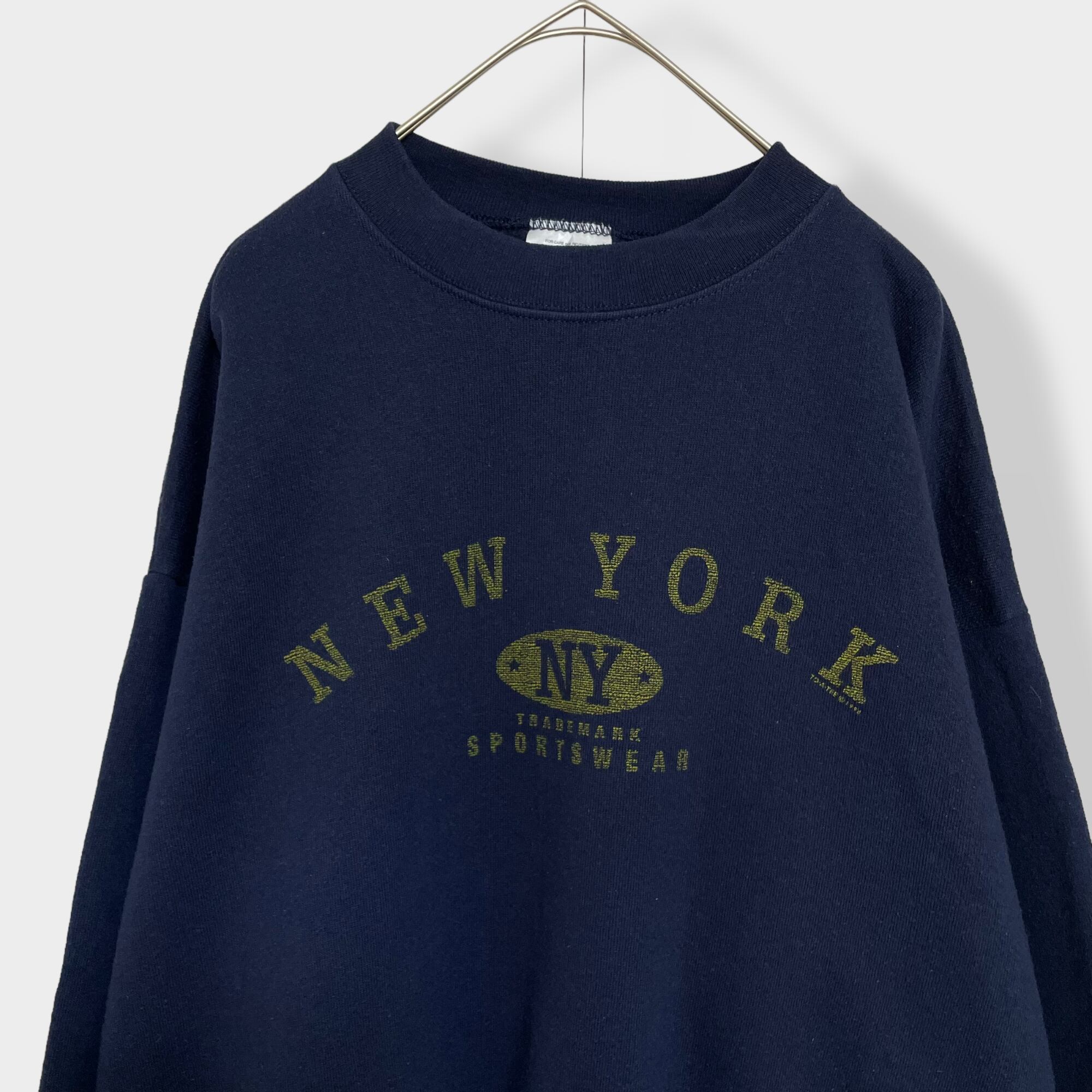 TULTEX】メキシコ製 TRADEMARK SPORTSWEAR NEW YORK アーチロゴ