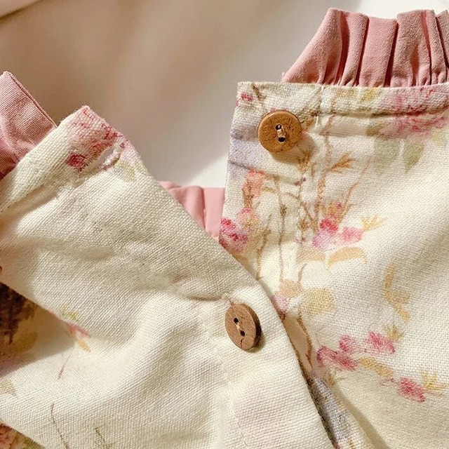 【取寄】スモッキングとフリルが可愛くて高見えするガーリーな花柄ワンピース