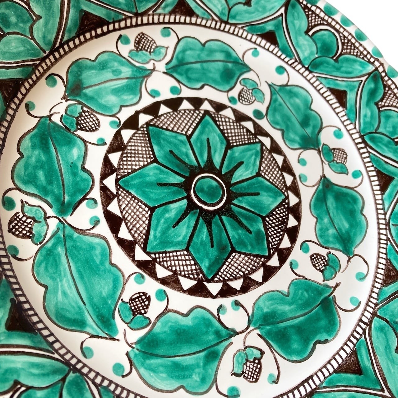 絵皿 26cm GEO034 マヨリカ焼き イタリア陶器 幾何学 飾り皿